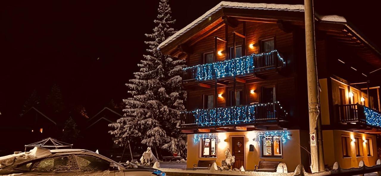 Villa Americana Chambres D'Hotes シャンポルク エクステリア 写真