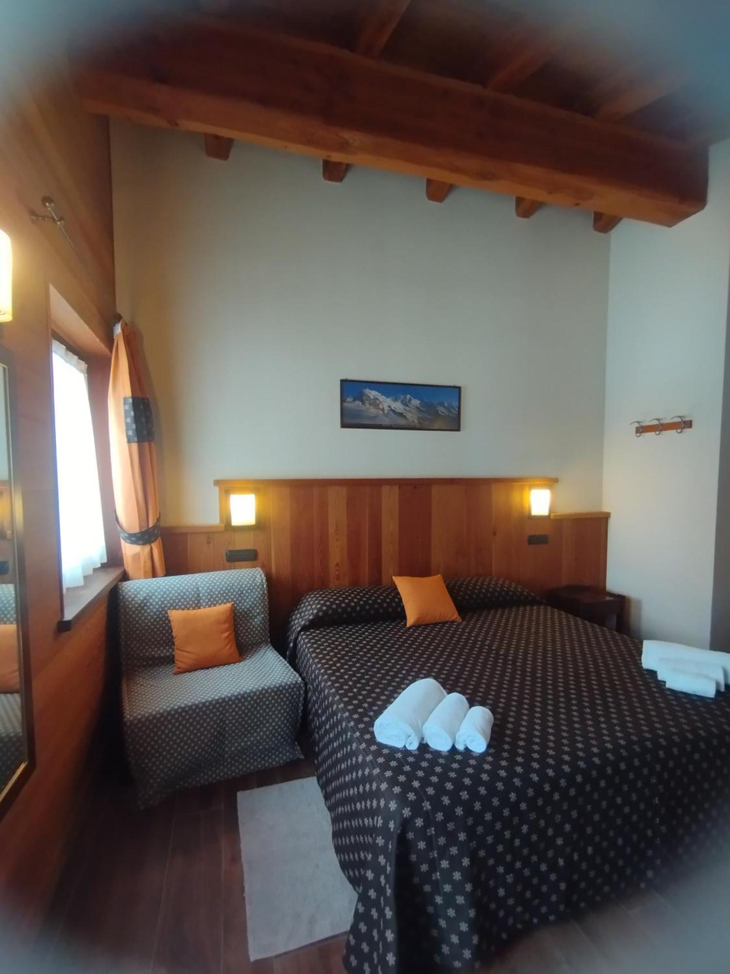 Villa Americana Chambres D'Hotes シャンポルク エクステリア 写真