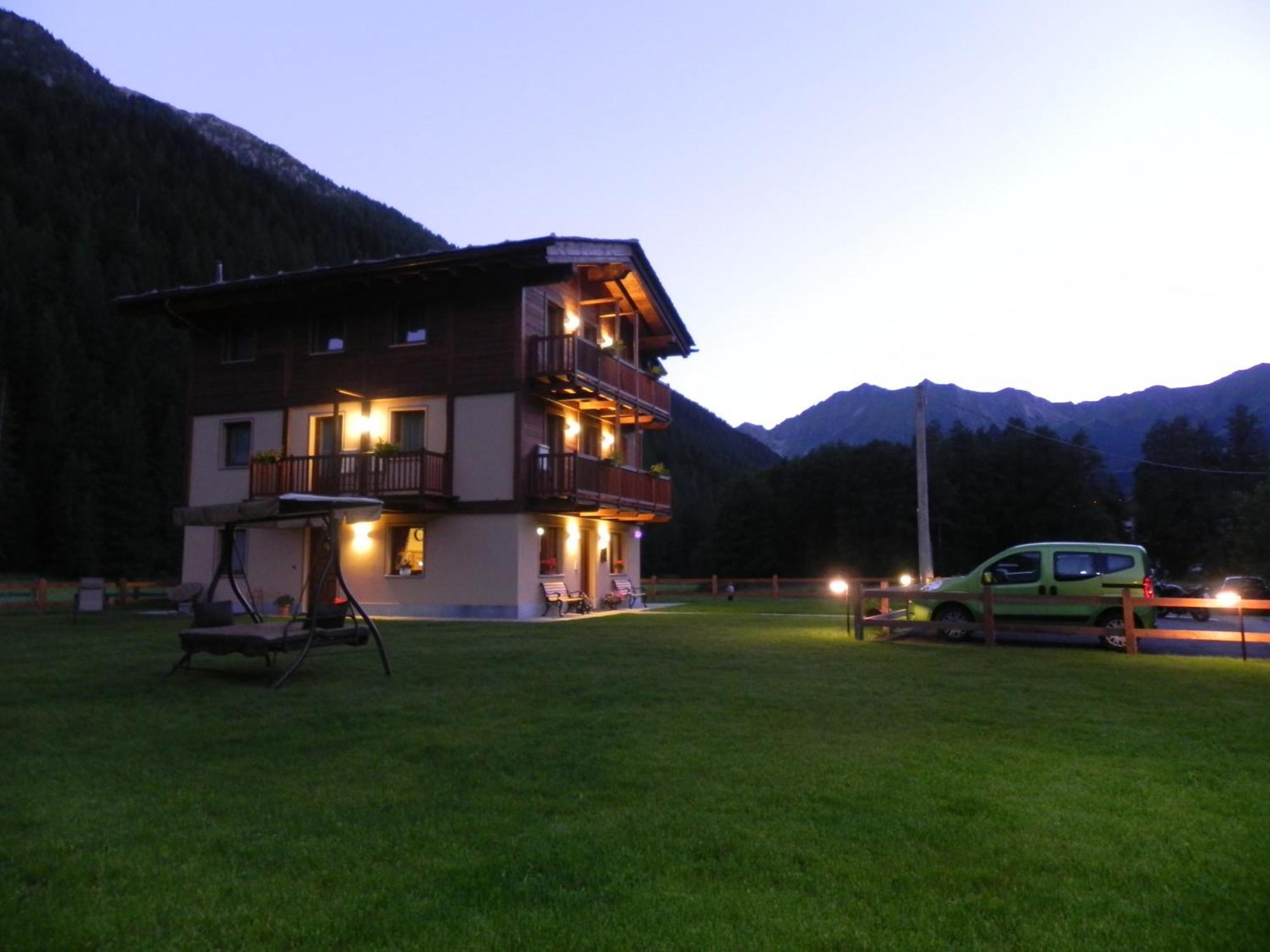 Villa Americana Chambres D'Hotes シャンポルク エクステリア 写真