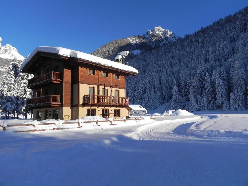 Villa Americana Chambres D'Hotes シャンポルク エクステリア 写真