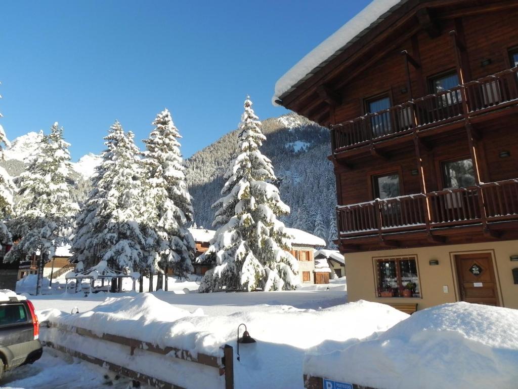 Villa Americana Chambres D'Hotes シャンポルク エクステリア 写真