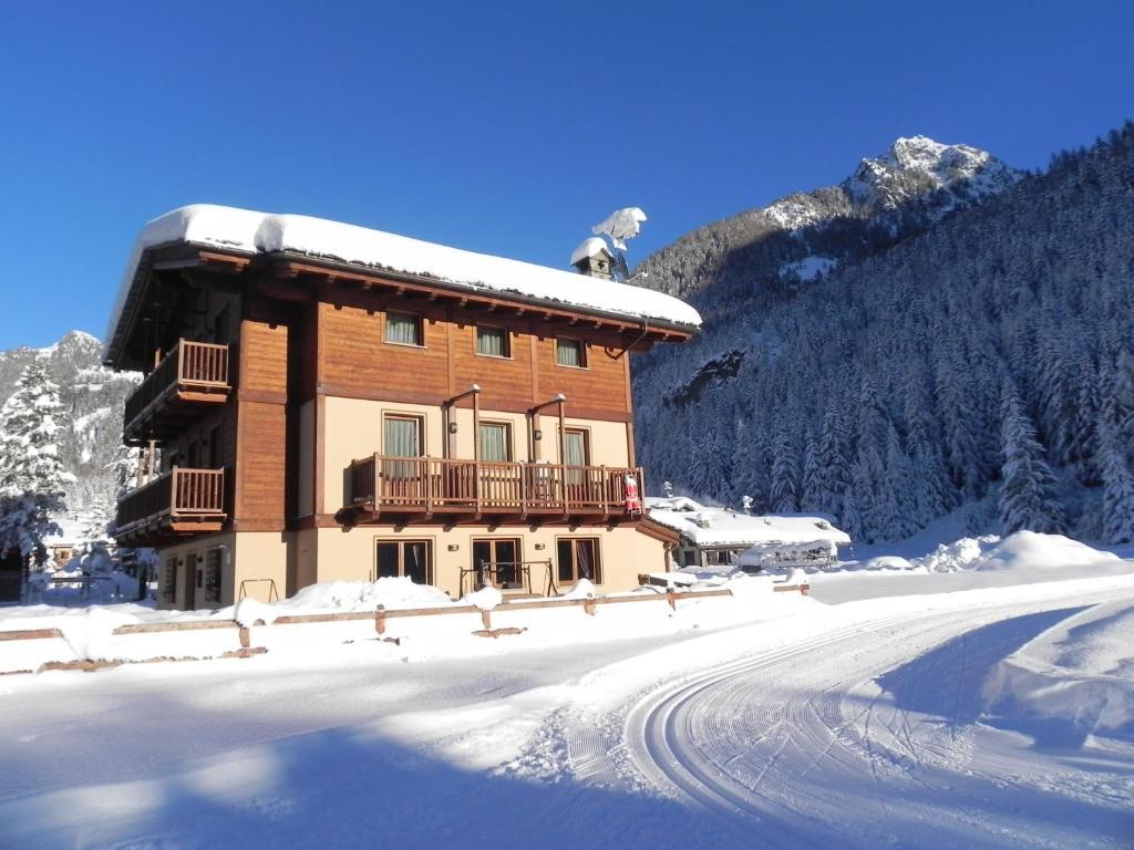 Villa Americana Chambres D'Hotes シャンポルク エクステリア 写真